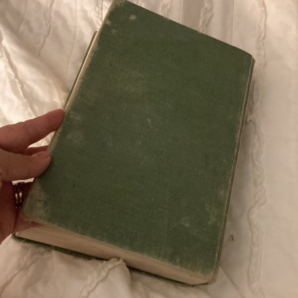 1969 vintage hardback book Questions and Answers on Real Estate - Picture 13 of 13